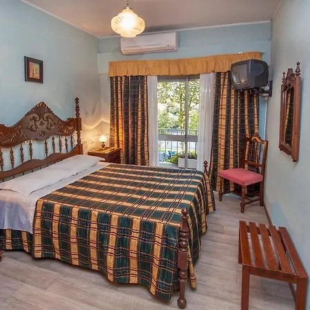 Hotel Pereira *